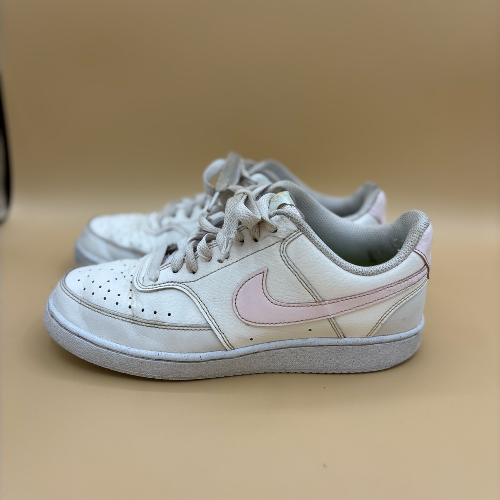 Nike Court Vision Low Women’s shoes size 7.5